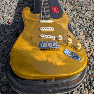 1993 Fender Stratocaster 40th Anniversary Aluminum Anodized Gold Body Limited Edition RARE! image 5