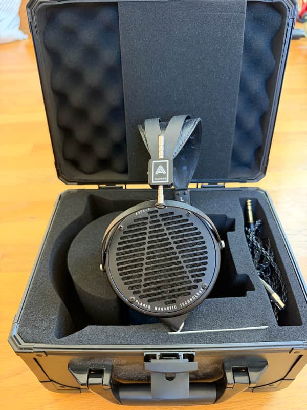 Audeze LCD-X Open Back Planar Magnetic Headphones - 20 Ohms 2021 - Present - Black