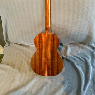 Kamaka HF-3D Deluxe Koa Tenor Ukulele with Case image 2