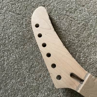 Banana Headstock Maple Wood Guitar Neck image 3