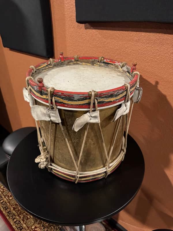 A.F. Matthews & Company Marching Drum 1941 - Brass image 1