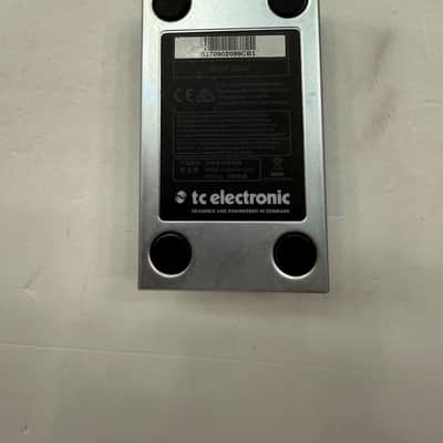 TC Electronic Tail Spin Vibrato Tailspin True Bypass Guitar Effect Pedal image 6