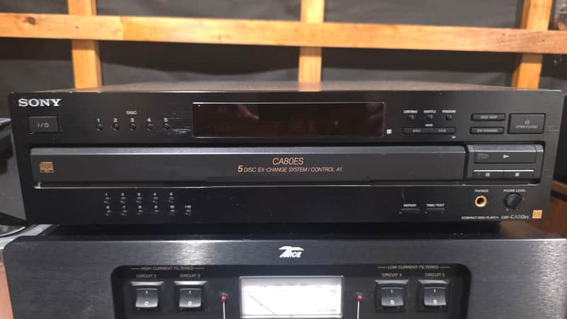 Sony CDP-CA80ES ES-Series 5-Disc CD Changer 2001 - Black
