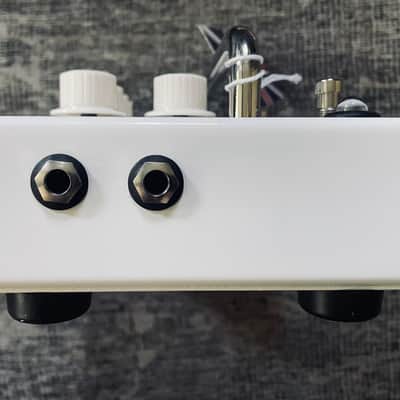 Orange Bax Bangeetar Guitar Pre-EQ Pedal image 6