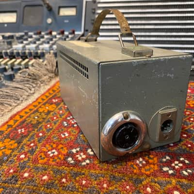 Neumann U47 - Large Chrome Badge / Big Label - Late 1940s - Nickel - Vintage Complete Set image 7