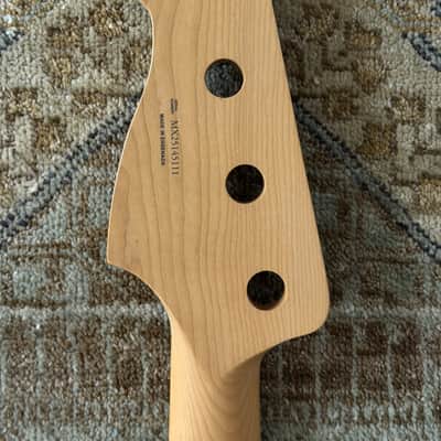 Fender Roasted Maple Precision Bass® Neck, 20 Medium Jumbo Frets, 9.5", Maple, C Shape image 10