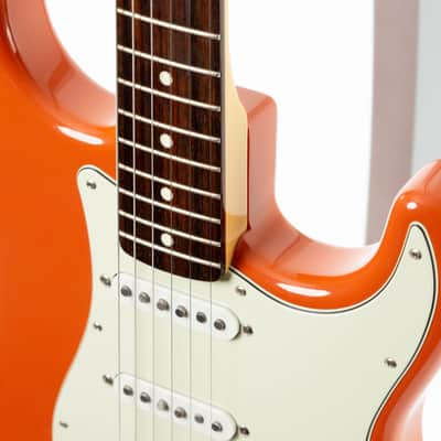 Fender MIJ Traditional II '60s Stratocaster 2022 Fiesta Red image 10