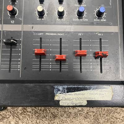 Yamaha EMX300 12 Channel/3 Buss 250W Stereo Powered Mixer 1980's image 5