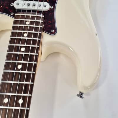 Fender Stratocaster HSS American Professional Shawbucker 2016 Olympic White image 12