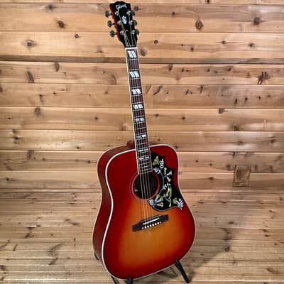 Gibson Hummingbird Standard Acoustic Guitar - Vintage Cherry Sunburst image 2