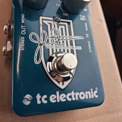 TC Electronic John Petrucci Dreamscape 2012 - Present - Blue Sparkle image 4