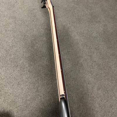 Ibanez SR305E 5-String Electric Bass Midnight Gray Burst image 10
