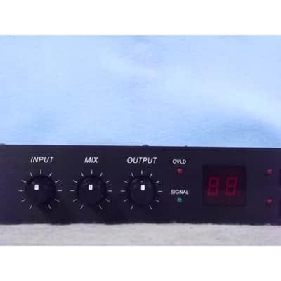 Alesis Midiverb II 16-Bit Digital Effects image 3