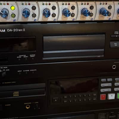 PreSonus Digimax LT 8-Channel Mic Preamp 2000s - Silver image 3