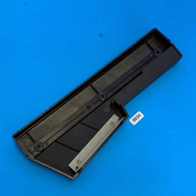 KORG LP-10 Vintage Electronic Piano Part: Black Plastic End Cap Panel [LEFT] Bild 2