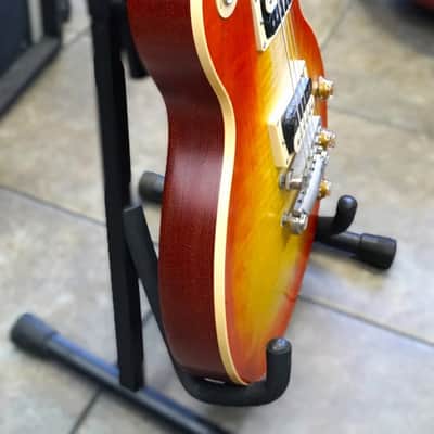 Gibson Les Paul Standard Faded with '60s Neck Profile 2005 - 2008 - Heritage Cherry Sunburst image 3