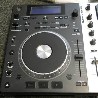 Numark MixDeck 2-Channel Universal DJ System (w/cables, software) image 2