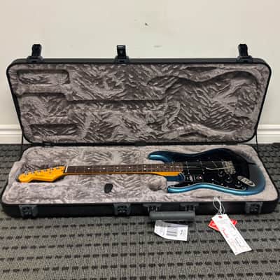 Fender American Pro II Left Handed Stratocaster Electric Guitar - Dark Night With Rosewood Fingerboard image 6