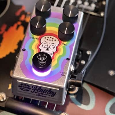 Flattley Boutique Effects Pedals Guitar Silver Range - Nirvana Analogue Delay Pedal image 3