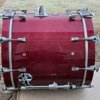 Yamaha 20x18 Maple Custom Absolute bass drum - burgundy sparkle image 17