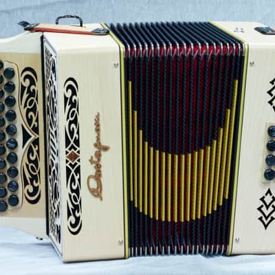 Castagnari Niko G/C Diatonic Accordion, MM, Black Buttons, Maple Wood, Made in Italy image 3