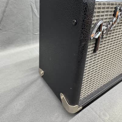 Vintage Fender Frontman 10G 10-Watt 1x6" Guitar Practice Amp 2007 - Present - Black image 6