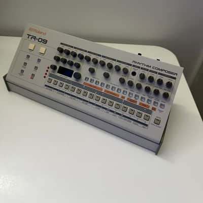 Roland Boutique TR-09 Rhythm Composer image 2