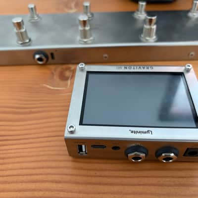 Luminite Graviton M1 with F10W footswitch 2025 - Chrome image 6