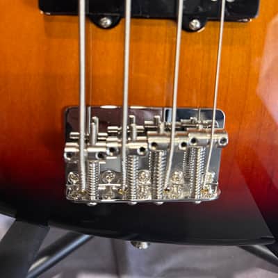 Fender American Performer Jazz Bass 2024 - Sunburst image 5