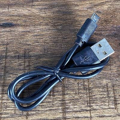 Electro-Harmonix EHX NYC Cans Wireless Rechargeable Bluetooth Headphones image 7