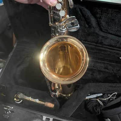 Yamaha YAS26 - Standard Alto Saxophone Brass image 6