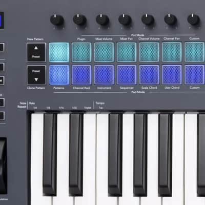 Novation FLkey 61 MIDI Controller image 2