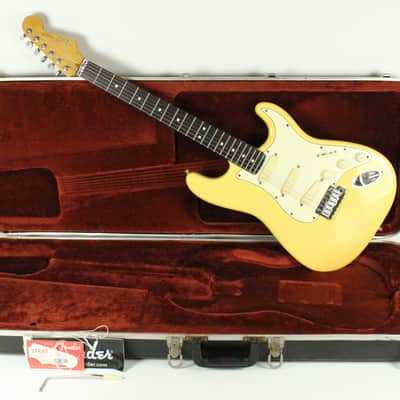RARE 1988 Vintage Fender Stratocaster Plus Graffiti Yellow E4 Series ~All Original~ 1980s USA image 9