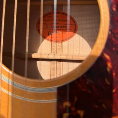 Gibson J-185 2005 - Natural image 2