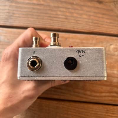 Saturnworks 4-Way Active Buffered Guitar Splitter Pedal with Switches image 3