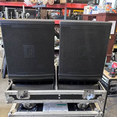 JBL VRX932LAP 12" 2-Way Powered Compact Line Array Speaker  - Pair with Road Case image 4