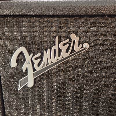 Fender Rumble Stage 800 800-Watt 2x10" Modeling Bass Combo image 2