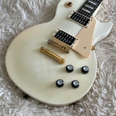 Gibson Les Paul Studio Alpine White Electric Guitar image 4