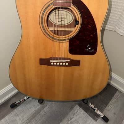 Epiphone J-45 EC Studio 2021 - 2025 - Natural image 2
