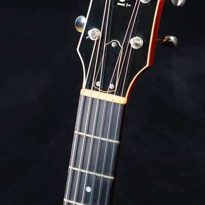 Godin  Icon Type 3 Lollar P90 Burgundy image 5