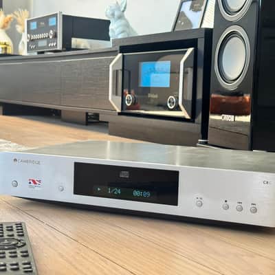 Cambridge Audio CXC v2- CD Player ~MINT~ + REMOTE ! Free Shipping image 1
