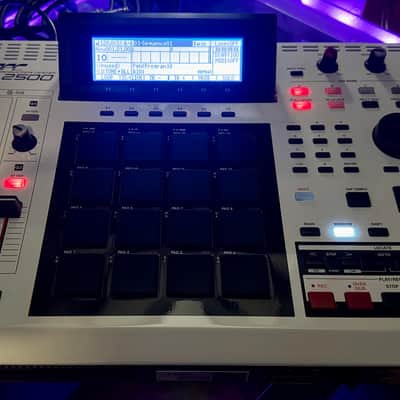 Near Mint Akai MPC2500 SE Special Edition Music Production Center W/JJOS & Extras image 6