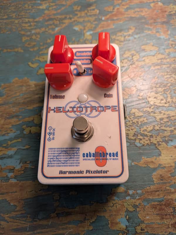 Catalinbread Heliotrope 2010s - White image 1