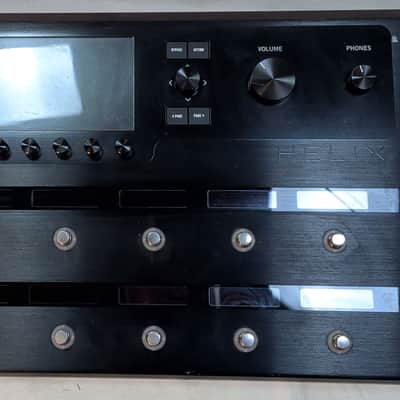 Line 6 Variax Combo - Helix Floor Pedal + Variax 300 - Black image 10