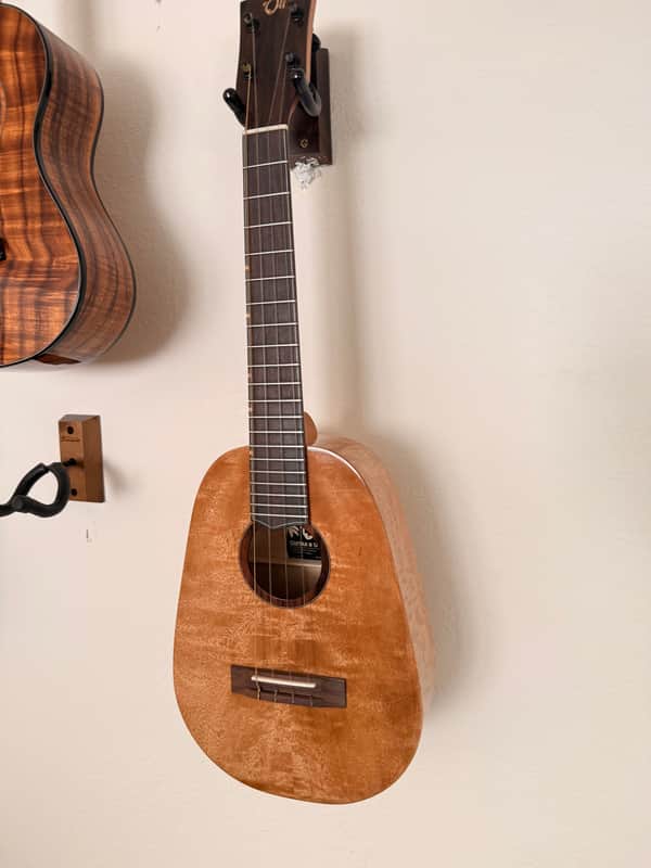 Oli L1 Pineapple Tenor Ukulele Solid Mango 2026 image 1