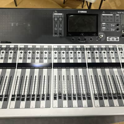 Yamaha TF5 32  Input Digital Mixing Console - Present - Grey / Black image 1