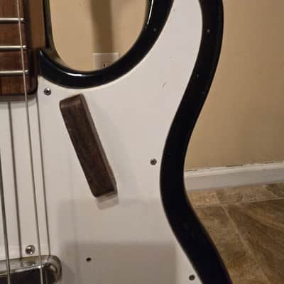 Maya/Teisco/Kent Short Scale Precision Bass Copy Vintage 1960s Japan image 4