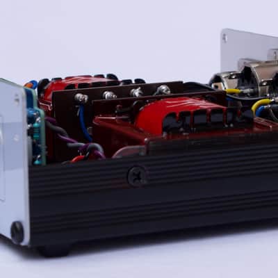 Neve Marinair Carnhill Style Transformer Box - British image 8