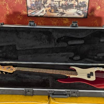 Fender American Standard Precision Bass with Rosewood Fretboard 2008 - Candy Cola image 19