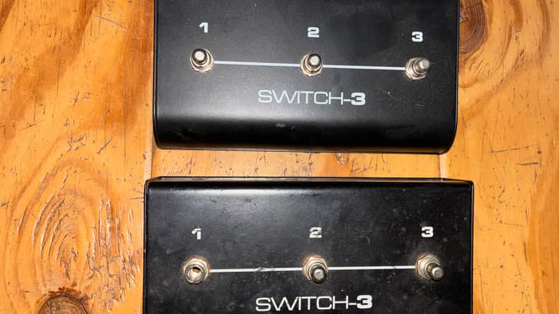 TC Helicon Switch-3 2000 - 2021 - Black image 1